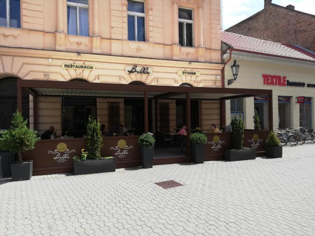 Bella Penzion Komárno Extérieur photo