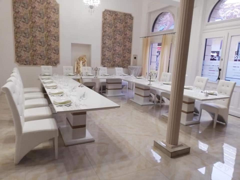 Bella Penzion Komárno Extérieur photo